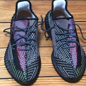 YEEZY BOOST 350 YECHEIL
